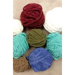 Vegyes zsenília fonal (245gr)