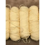 krémfehér akril fonal (250gr)