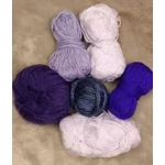 Lila színvilágú akril fonal (240gr)