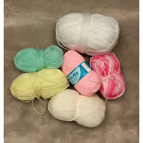 Vegyes akril fonalcsomag (290gr)