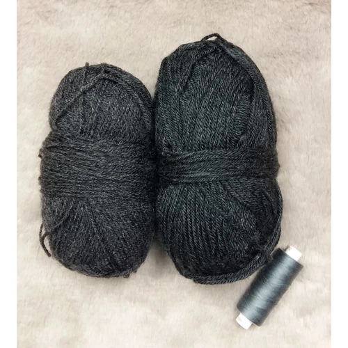 Szürke akril fonal (140gr)