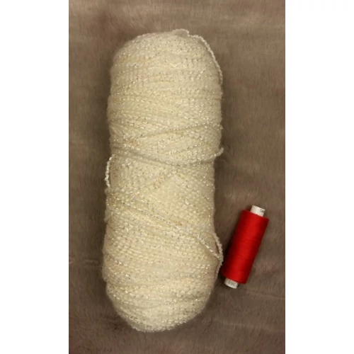 Krémfehér akril fonal (120gr)
