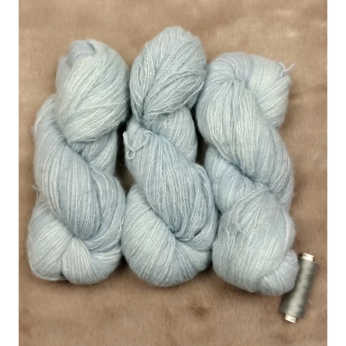 Kékesszürke gyapjú fonal (300gr)