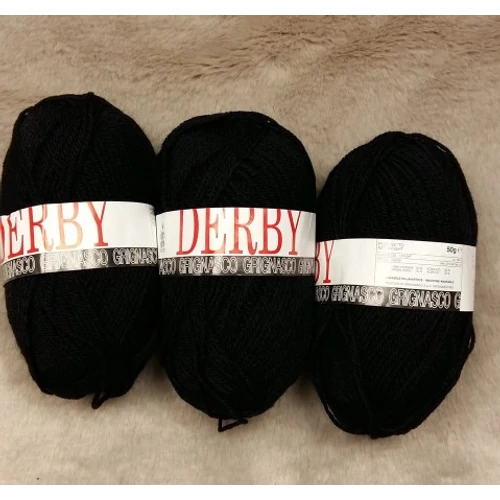Derby szűzgyapjú-akril fonal (150gr)