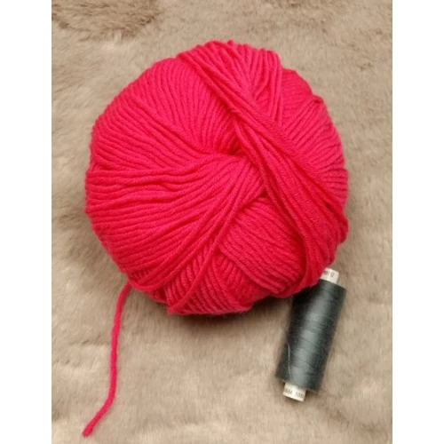 Pink gyapjú fonal (95gr)