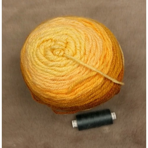 Sárga-barna színátmenetes sütifonal (200gr)