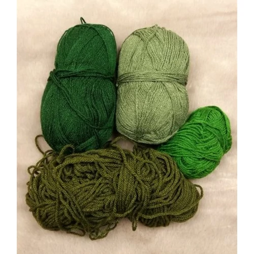 Zöld színvilágú fonal (300gr)