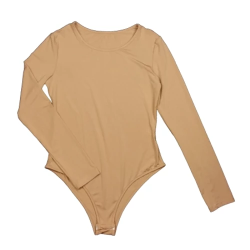 Testszínű body (38)