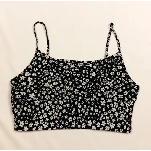 Fekete-fehér virágos top (L)