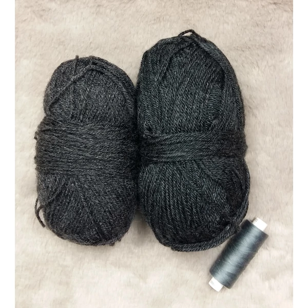 Szürke akril fonal (140gr)