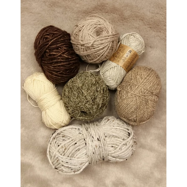 Natúr színvilágú fonalcsomag (325gr)