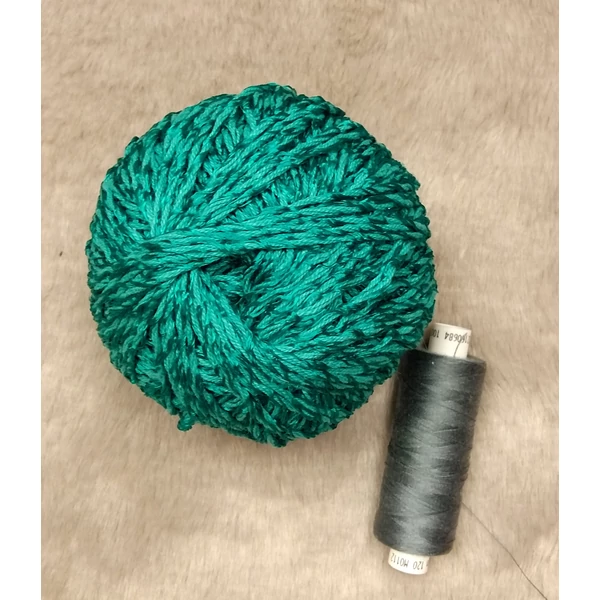 Türkizzöld fonal (65gr)