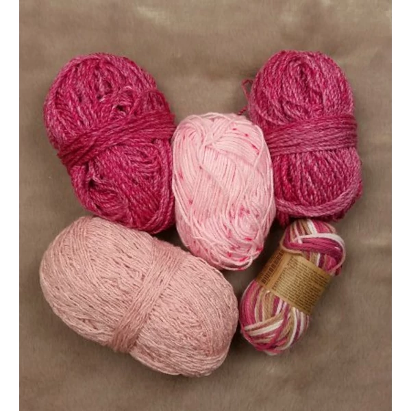 Pink színvilágú fonalcsomag (300gr)