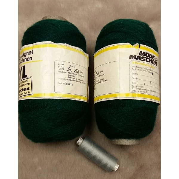 Zöld akril fonal (200gr)