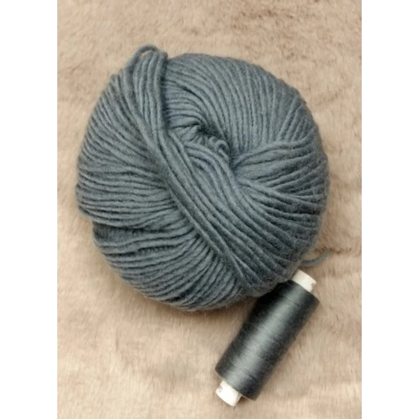 gyapjúfilc fonal (47gr)