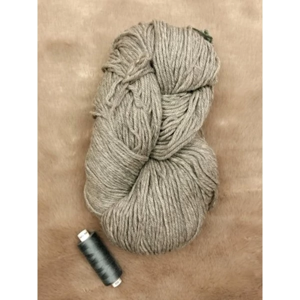 Szürke gyapjú fonal (170gr)