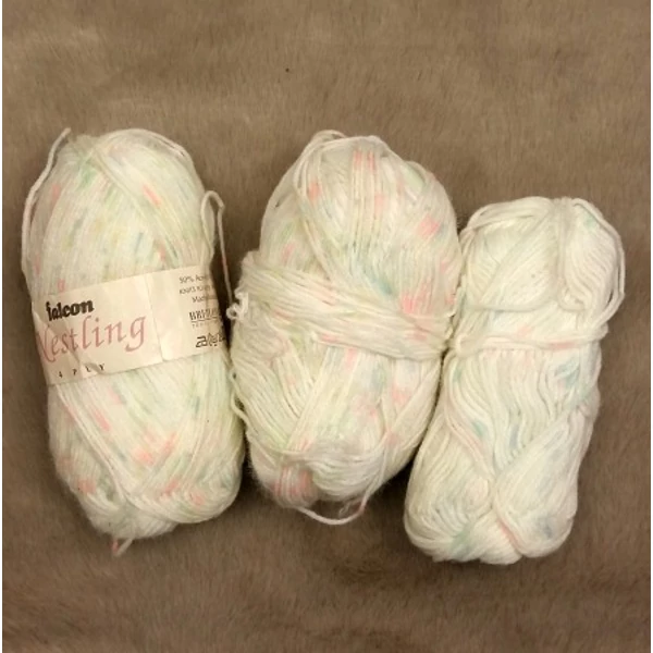 Falcon Nestling akril-nylon fonal (130gr)