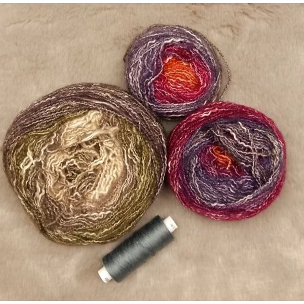 Színátmenetes bukléfonal (145gr)