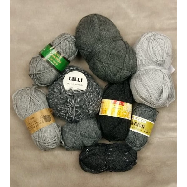 Szürke színvilágú fonalcsomag (450gr)