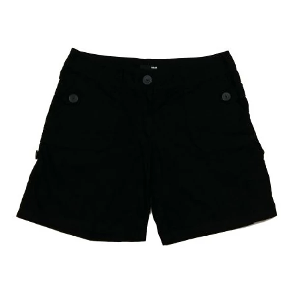 fekete short (40)
