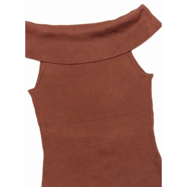 Barna kötött felső (M)