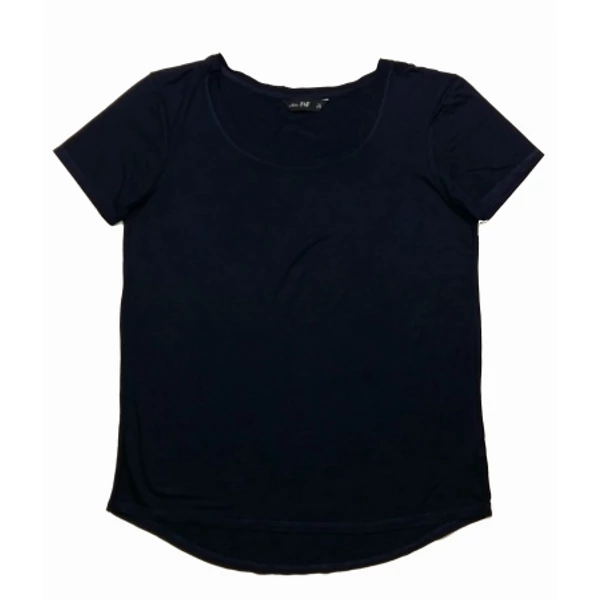 Sötétkék póló (38)